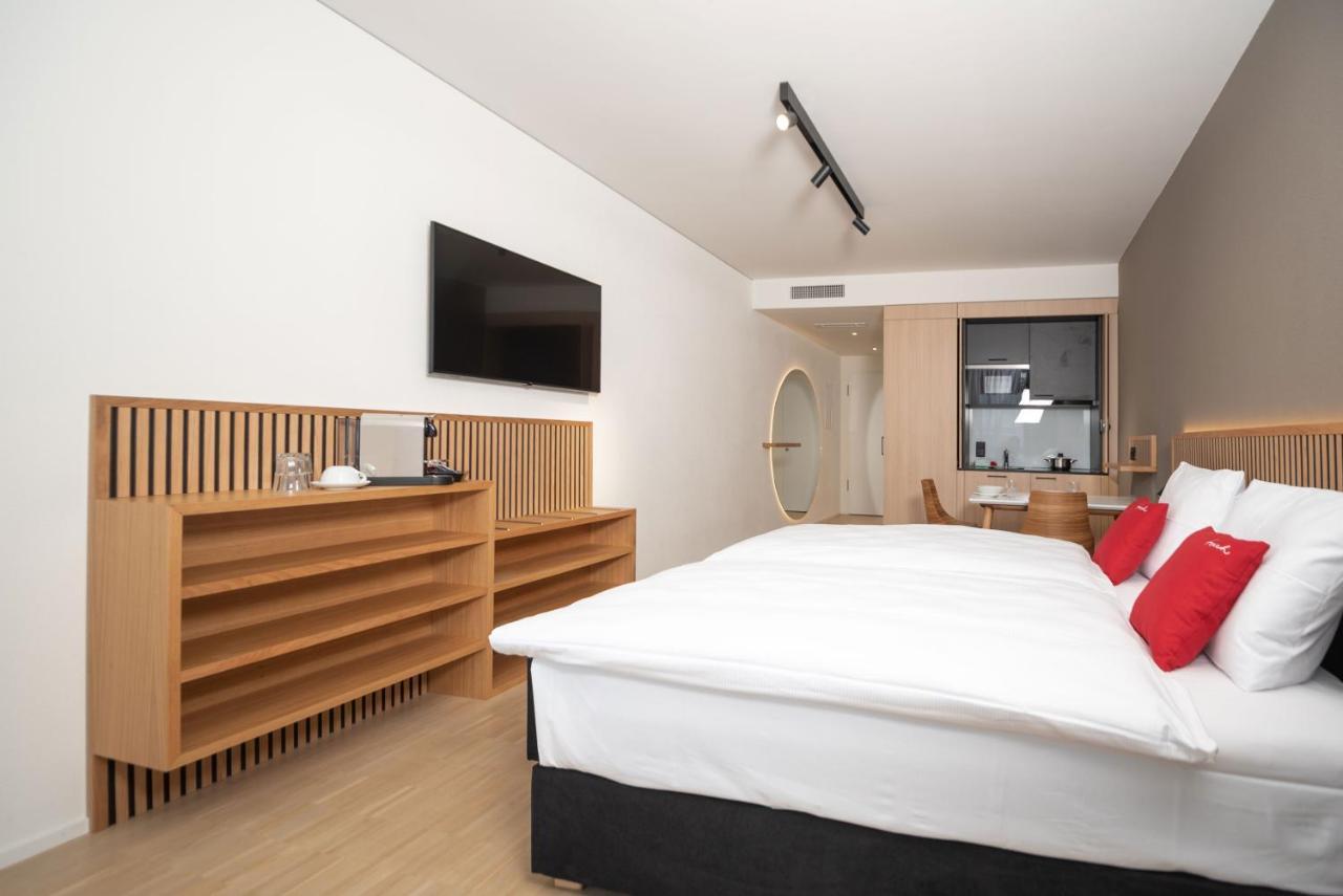 Tailormade Hotel Bab Bachenbuelach Bachenbulach Kültér fotó