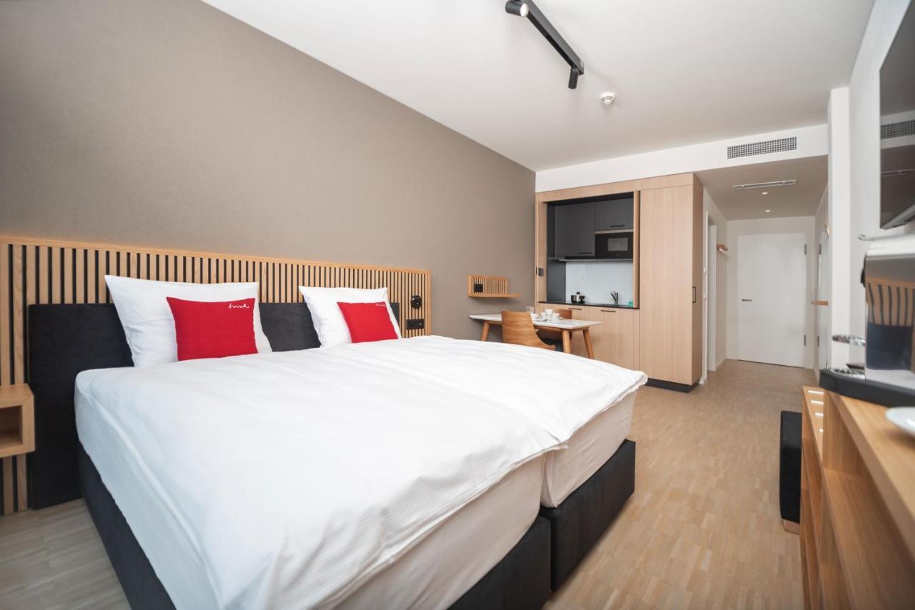 Tailormade Hotel Bab Bachenbuelach Bachenbulach Kültér fotó