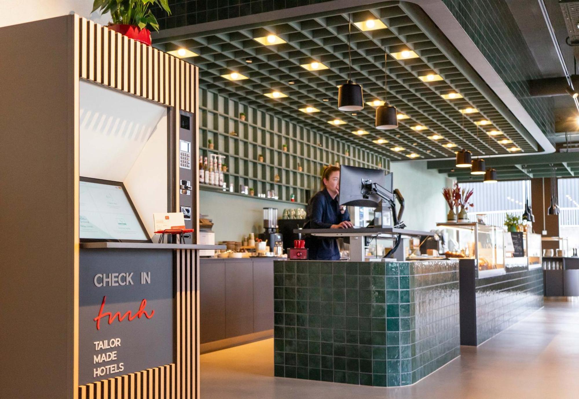 Tailormade Hotel Bab Bachenbuelach Bachenbulach Kültér fotó